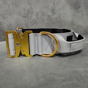 Collare per Cani LED Tattico con Fibbia a Sgancio Rapido da 5cm, Resistente, Morbido, Personalizzabile in Nylon, Motivo Uniforme - Product Image 1