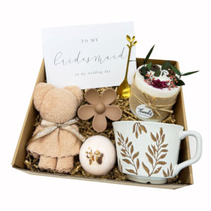 Coffret cadeau de mariage rustique personnalisé en gros, cadeaux de remerciement, boîte à bougies forestières, mug, coffret cadeau pour femmes, cadeau pour les demoiselles d'honneur, maman, femmes - Product Image 1