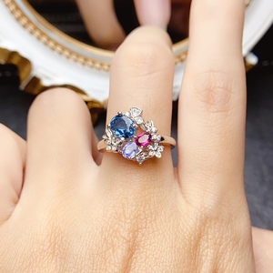 Nhẫn đá Topaz xanh tự nhiên bạc 925 mạ vàng 14K bán buôn trang sức cưới dự tiệc nữ số lượng lớn chứng nhận IGI - Product Image 3