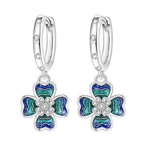 ต่างหู/ห่วงรูปโคลเวอร์สี่แฉกสีทองแดงขาว ต่างหูระดับไฮเอนด์ดีไซน์เฉพาะตัว สไตล์ผู้หญิง - Product Image 6