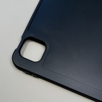 Conception de fente de stylo en Tpu de protection sismique intégrée de haute qualité pour l'iPad housse antichoc pour l'iPad Pro 13 pouces étui en gros