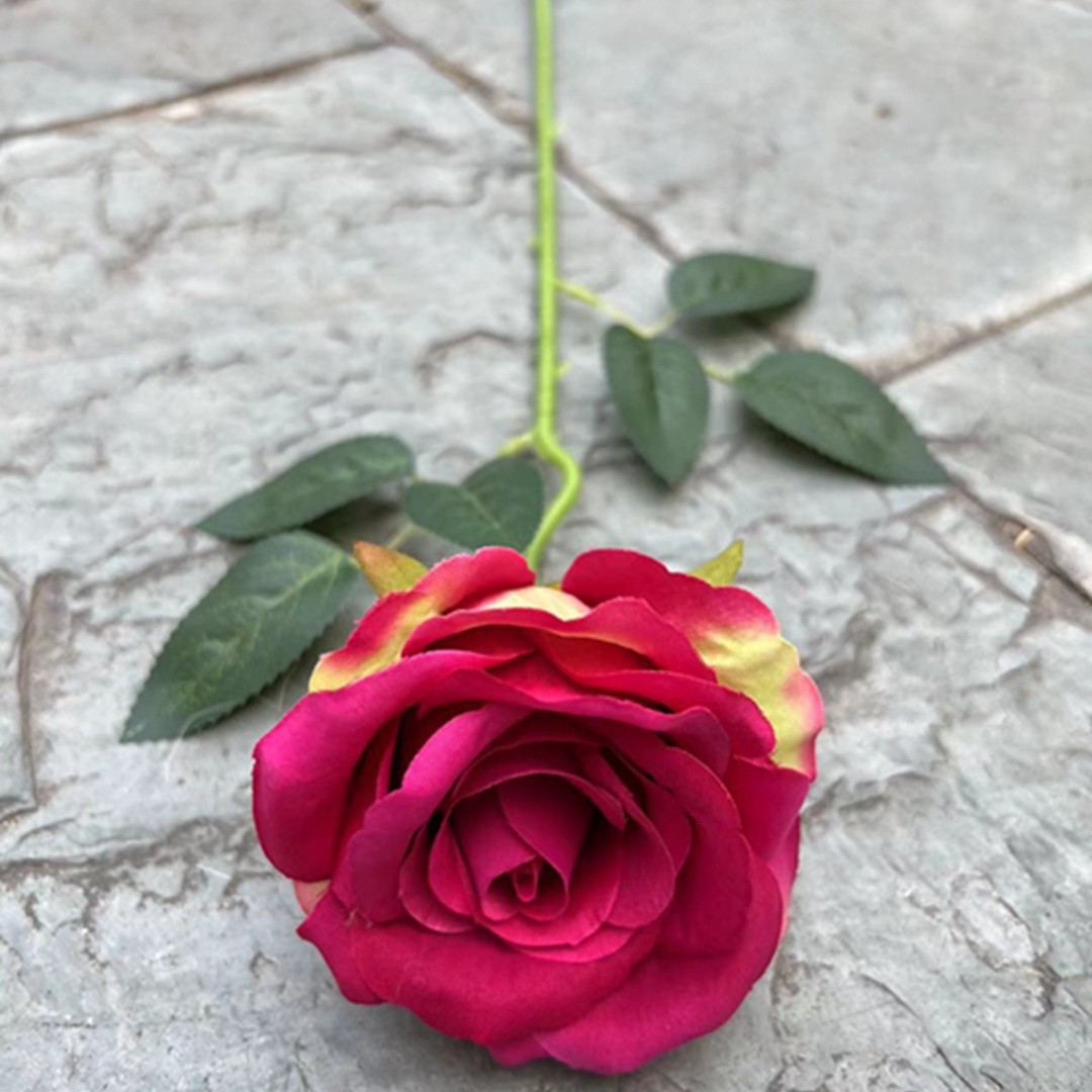 Ruyi à tête unique rose rouge