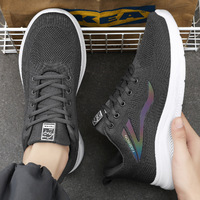 Chaussures de sport de luxe pour hommes, design simple, polyvalentes, décontractées, à semelle souple, légères, respirantes, pour la course à pied