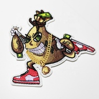 Patch brodé personnalisé avec fixation auto-agrippante et thermocollante, sur fond sergé, à coudre ou à repasser