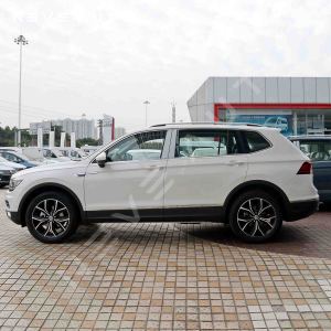 Voitures d'occasion <span class=keywords><strong>Tiguan</strong></span> L <span class=keywords><strong>2017</strong></span> 330TSI Automatic 2WD Flagship Edition SUV de taille moyenne à essence Voitures chinoises à <span class=keywords><strong>vendre</strong></span> - Product Image 3