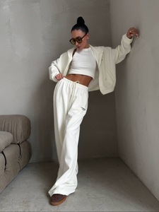 I produttori di abbigliamento da donna 2 pezzi completi Set Lounge Set Set di felpa con cappuccio e pantaloni della tuta in spugna francese personalizzati - Product Image 2