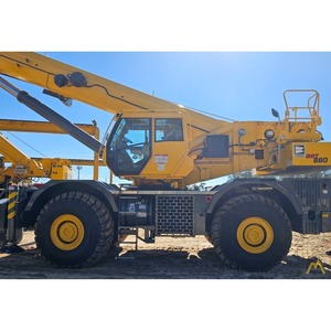 Grue tout-terrain Grove GRT880 avec une capacité de 111 515 lb. Composants essentiels de levage GVW 88' disponibles à la vente - Product Image 4