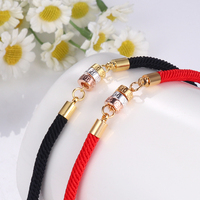 Bracelet de mode Nuoxi 2026 le plus vendu, porte-bonheur du Nouvel An, triple vie, en cuivre tressé rouge plaqué or 24 carats, accessoires pour couples