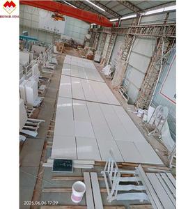 Yunfu pierre personnalisé blanc calcaire pavés naturel dinde blanc calcaire pour extérieur Village château église mur carrelage décor - Product Image 4