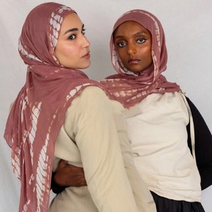 Pañuelo estilo Vela de poliéster con estampado de tinta al agua, éxito de ventas transfronterizo europeo-americano, para musulmanas Hui, hiyab, 180*80 cm, elástico en cuatro direcciones - Product Image 3
