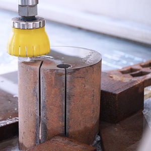 Wamit 4020เครื่องตัดวอเตอร์เจ็ทชนิดแยก60000PSI สำหรับการตัดเหล็กอลูมิเนียมไทเทเนียมไม่มีการบิดเบือนความร้อน - Product Image 3