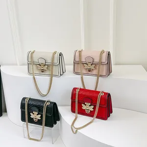 Nieuwe Stijl Handtas 2024 Dames Beroemde Schattige Schoudertas Voor Vrouwen Nieuwste Designer Portemonnees Vrouw Luxe Populaire Merken