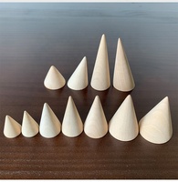 Support de présentation en bois naturel A1 en forme de cône avec base plate et finition lisse pour la présentation de bijoux sur comptoir de vente au détail