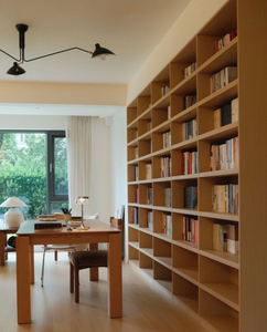 Estantería Abierta de Madera Beige Natural para Libros, Librería Personalizada con Compartimentos para Almacenamiento de Libros, Ideal para Sala de Estudio, Oficina o Proyectos de Renovación de Villas - Product Image 3