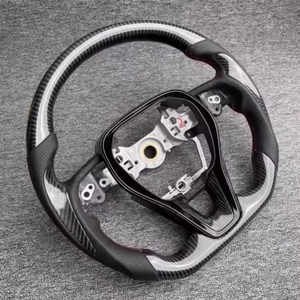 พวงมาลัยหนังคาร์บอนไฟเบอร์แบบฐานเรียบสำหรับรถยนต์โตโยต้า แคมรี่ อวาลอน โคโรลล่า พรีอุส ยาริส <span class=keywords><strong>CHR</strong></span> RAV4 ไฮแลนเดอร์ อุปกรณ์ตกแต่งรถยนต์ - Product Image 1