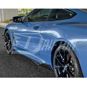 Pour les séparateurs de jupe latérale en fibre de carbone de style BMW 8 Series G14 G15 AC - Product Image 2