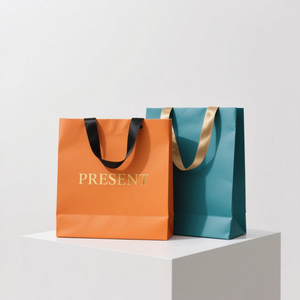 Bolsas de Compra de Papel de Lujo Ecológicas Impresas Personalizadas, Asas de Cuerda de Algodón/Recortadas/Torcidas, Impresión Digital con Recubrimiento UV, Marca <span class=keywords><strong>CRD</strong></span> - Product Image 4
