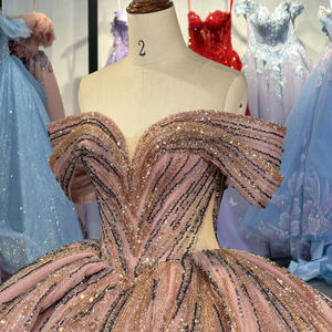 Vestidos de Quinceañera Impresionantes con Cintura Natural, Escote Corazón, Apliques, Bordados y Lentejuelas, Modelo 6966 - Product Image 5