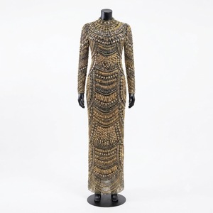 Robe longue à col montant et manches longues en or foncé pour femmes, ornée de perles et de motifs complexes, robe de soirée élégante - Product Image 3