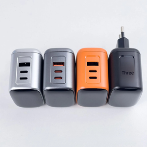 Chargeur d'écran rapide 65W GaN+TFT avec écran couleur+trois ports 2C1A+PD3.0 pour téléphone, tablette, ordinateur portable, voyage mondial - Product Image 6