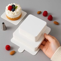 La Chine fournit une planche à gâteau en papier de haute qualité, carrée blanche, dorée