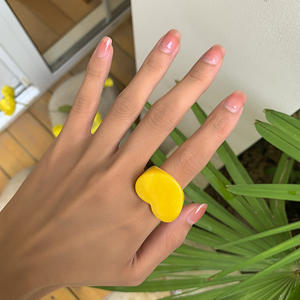 Bague en forme de cœur de pêche de couleur bonbon de charme coréen pour femmes, mode vintage Harajuku, bague en résine mignonne, charme esthétique des années <span class=keywords><strong>90</strong></span>, cadeau de bijoux - Product Image 5