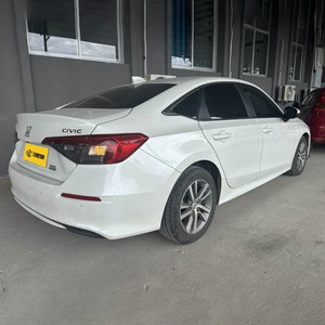 รถยนต์ฮอนด้า ซีวิค มือสอง พวงมาลัยซ้าย เกียร์อัตโนมัติ CVT รถมือสอง 5 ที่นั่ง แบบแฮทช์แบ็ก ซื้อรถออนไลน์ - Product Image 2