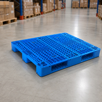 Palette en plastique HDPE durable 1100*1100mm, résistante à l'eau, avec entrée pour chariot élévateur à quatre voies, pour l'empilage de marchandises en entrepôt