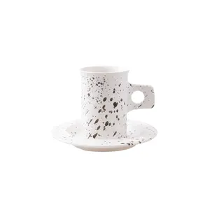 Персональные Специальные Цветные глазурованные керамические чашки, набор керамических кофейных чашек и блюдца, прямоугольная ручка, кружка