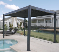 Pergola motorisée moderne en aluminium, résistante aux intempéries, avec toit à lames motorisées pour jardin et villa