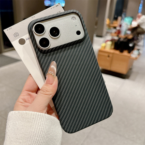 Funda magnética de fibra de carbono de alta calidad para iPhone 16 17 Pro Max, funda simple de fibra de carbono para iPhone 17 - Product Image 1