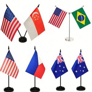 Drapeau de table décoratif en polyester personnalisé avec impression numérique, pour réunions, fourni directement par l'usine - Product Image 1