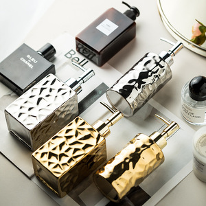 Elegantes Dispensadores <span class=keywords><strong>de</strong></span> Cerámica Cilíndricos Dorados/Plateados, 5 Piezas en Stock para Hoteles, Clubes, Botellas <span class=keywords><strong>de</strong></span> Champú, Gel <span class=keywords><strong>de</strong></span> Ducha, Jabón <span class=keywords><strong>de</strong></span> Manos - Product Image 2