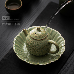 Support à théière en céramique rétro avec plateau gradué, accessoire de thé en poterie, fabriqué à Dehua - Product Image 1