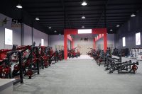 SK 2026 OEM Ensemble complet d'équipements de gym multifonctionnels, machine de musculation commerciale, pack pour centre de fitness, usine Chine