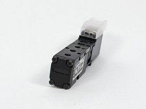 PLC /Asm As 00376222-01微型<span class=keywords><strong>3</strong></span>/<span class=keywords><strong>2</strong></span>换向阀10 833-630752-24v - Product Image 2