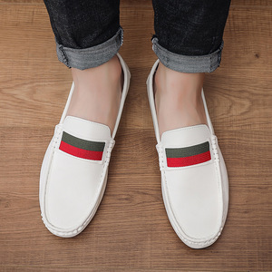 Chaussures de navigation pour hommes, nouvelle mode, confortables et polyvalentes, à semelle souple, chaussures de conduite à enfiler, chaussures populaires pour hommes - Product Image 3
