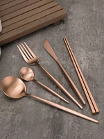 Ensemble de couverts classiques portugais de haute qualité, écologiques, en acier inoxydable, traditionnels, minimalistes, avec manche fin et plat, pour un usage domestique