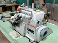 Machine à coudre surjeteuse industrielle Siruba 757KT 5 fils à grande vitesse, entraînement direct, économie d'énergie, pour matériaux lourds