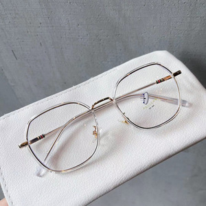 Montures de lunettes irrégulières Qianai, monture complète, verres PC anti-lumière bleue, design unisexe tendance N6-21051 - Product Image 5