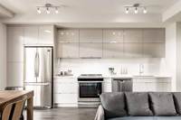 CBMMart Meubles de salle de cuisine pas cher haute brillance laque porte RTA Modulaire Designs modernes Armoire de cuisine Ensembles complets