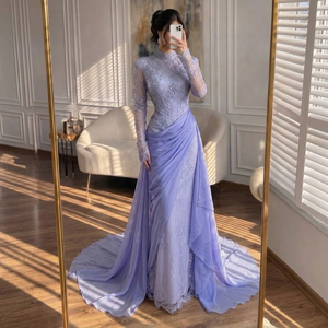 Abiti da sera a sirena lilla Serene Hill LA73407 con gonna avvolgente arricciata, abiti da cerimonia in pizzo di alta gamma per donna - Product Image 3