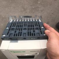 Démarreur progressif électronique ATS22D32Q pour moteur 7,5 kW 200-240 V, 3 pôles, pour moteur asynchrone, application industrielle