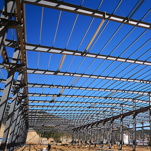 Bâtiment préfabriqué en structure acier pour élevage de volailles, chèvres et moutons avec système de ventilation - Product Image 6