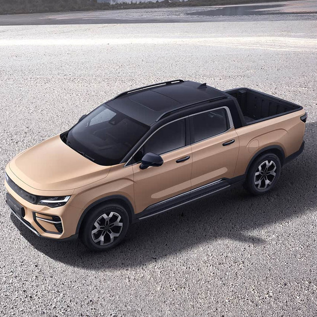 Trending New Energy PHEV Pickup Geely Radar Horizon 2025 4WD Longbox Smart Version Hybrid Truck for Business & Daily Use