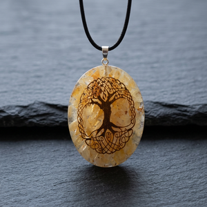 Pendentif en cristal ovale fait main avec motif arbre de vie gravé au laser sur cordon noir - Cadeau promotionnel - Product Image 3