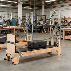 <span class=keywords><strong>Pilates</strong></span> Cadillac <span class=keywords><strong>Reformer</strong></span> con Trapeze Regolabile, Attrezzatura Fitness per Palestra, <span class=keywords><strong>Benefici</strong></span> per la Salute, per Studio e Uso Domestico, 2-in-1, in Quercia e Acero - Product Image 4