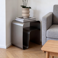 Table de chevet en métal d'inspiration luxueuse, en acier inoxydable, moderne et minimaliste, table d'appoint pour canapé, salon, chambre à coucher, étagère d'angle de rangement