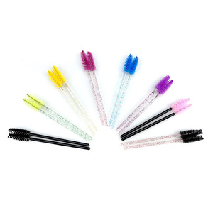 Brosses à cils jetables en plastique coloré, forme de mini éventail plate, pour extensions de cils, outils, couleur aléatoire - Product Image 1