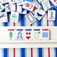 Grosir Kustom Premium Ubin Mahjong Amerika Tema Nantucket Akrilik Biru Jelly 3-Lapisan dengan Ukiran Dalam dan Cetak UV, Hanya 160pcs